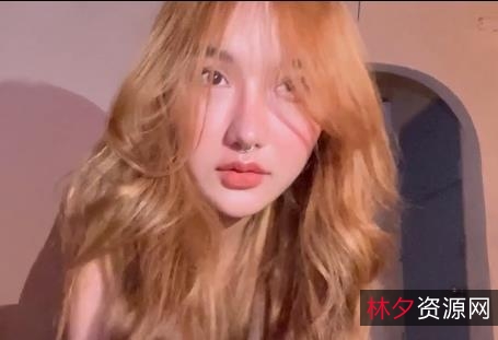 网红女神完美身材视频曝光,男友C拍摄神魂颠倒