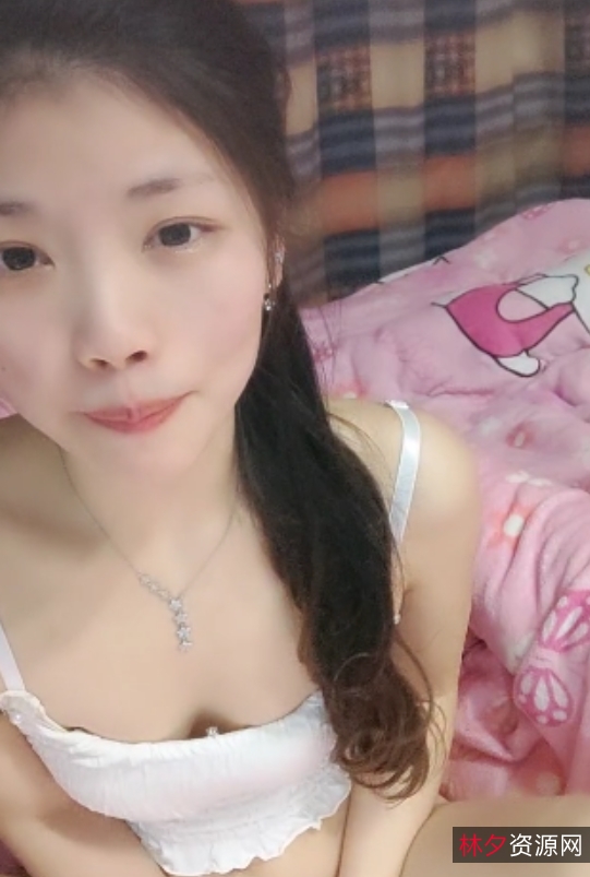 清雅婷：小少妇新视频16v，收藏165，百度ED2K热播