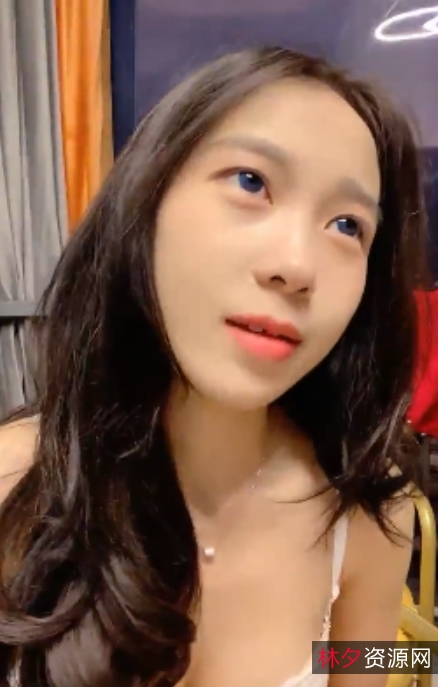 月月嗷推特反差合集310部170.8G优质珍藏